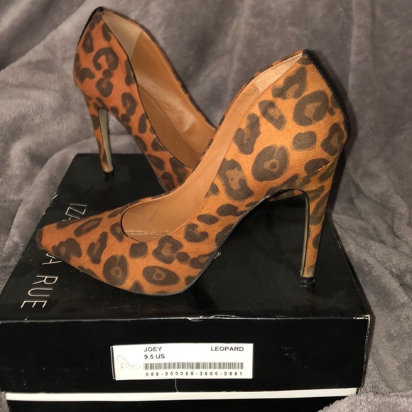 Stunning Leopard 5” Stilettos - Picture 2 of 3